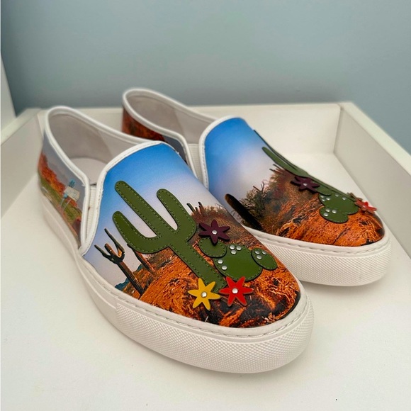 Katy Perry ‘The Beverly’ Limited Edition Slip-Ons - Picture 1 of 9